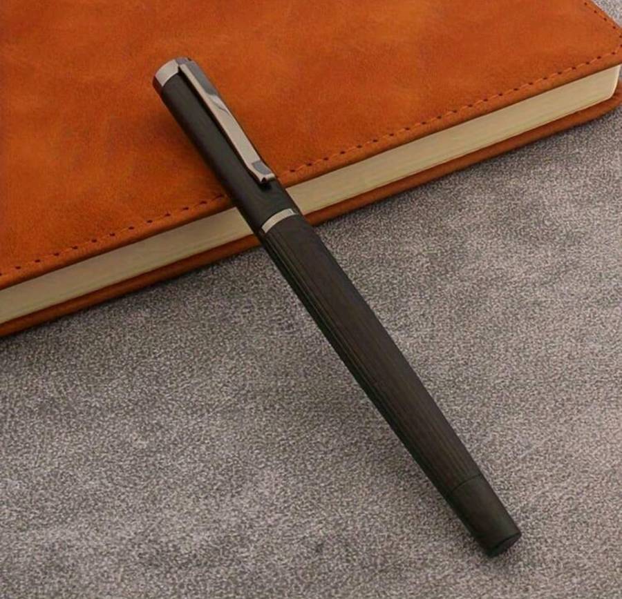 Classic Matte Black Metal Fountain Pen