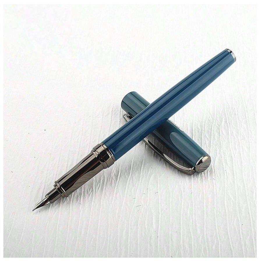 Classic Metal Fountain Pen with 0.38mm Nib (Green)