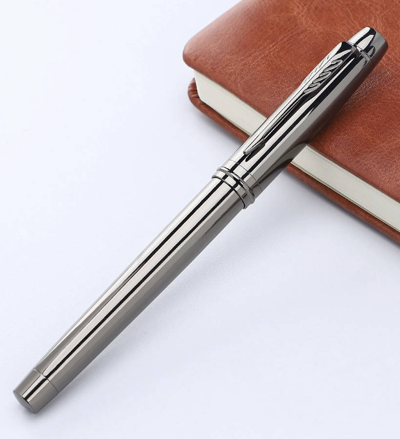 Classic Gunmetal Fountain Pen