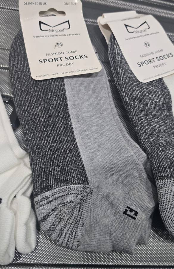 4 pairs Mens Cotton Blend Ankle Socks ***One size fits all***