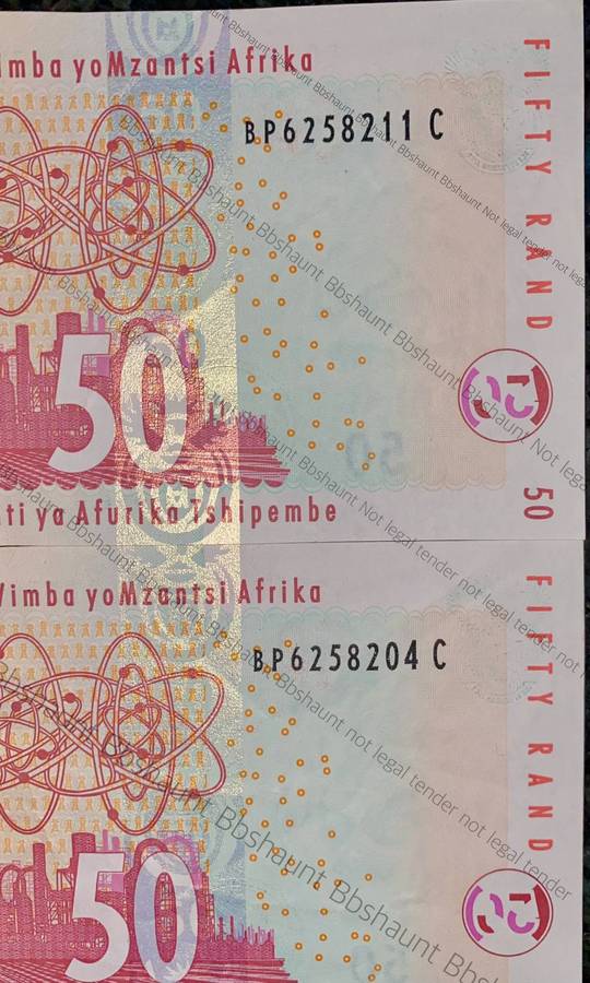 G Marcus R50 close in seq BP6258204 & 211 -- 1st issue 2009 lion wtm (1 bid takes all)
