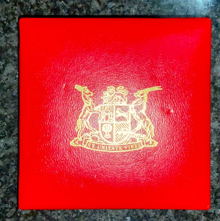 South Africa Proof silver R1 -- Parlement 1985 red SA mint box