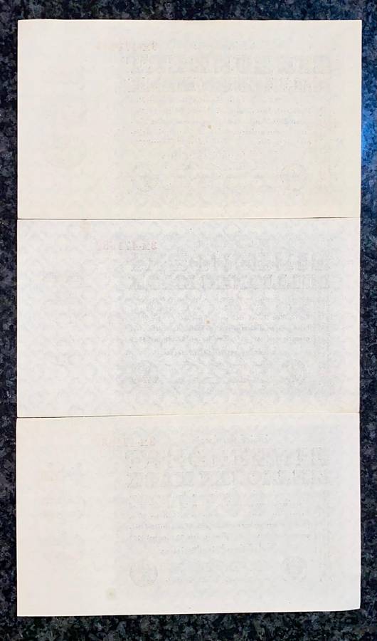 Germany. 100 million mark in sequence 471333-334 & 330 unc-aunc 1923 (1 bid takes all)