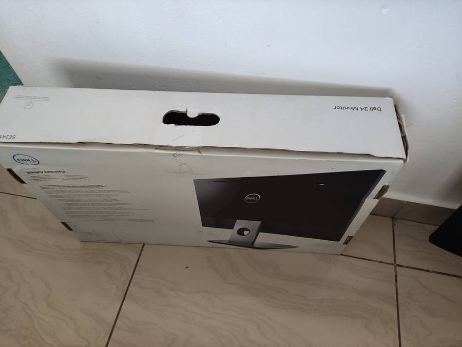 Samsung 27-Inch FHD IPS Flat Monitor