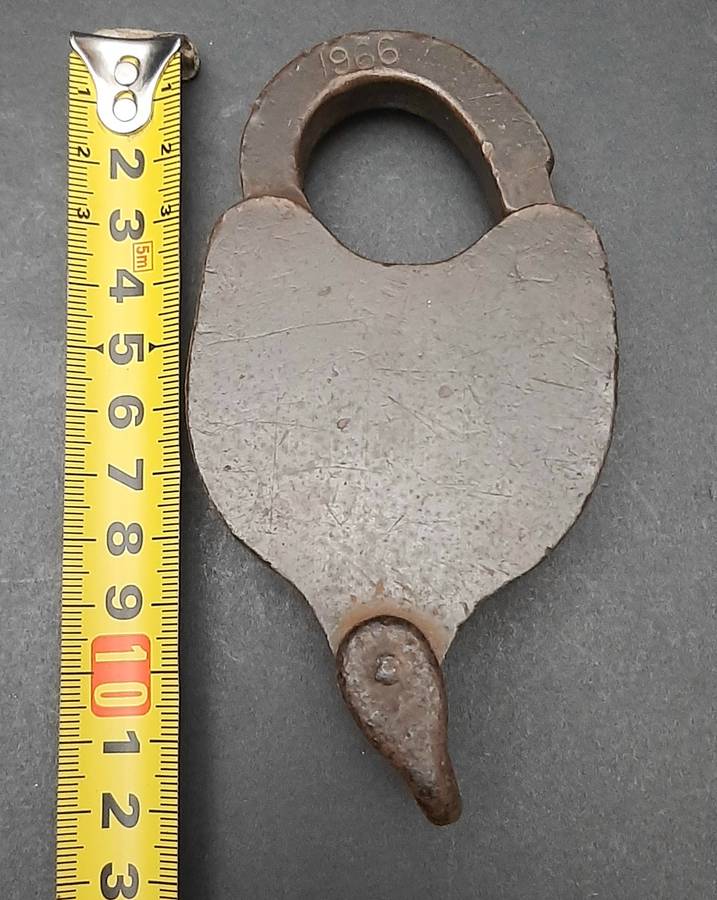 **RARE: 1960s SA Railways Brass Lever Padlock (Chubb, London) NO KEY ***