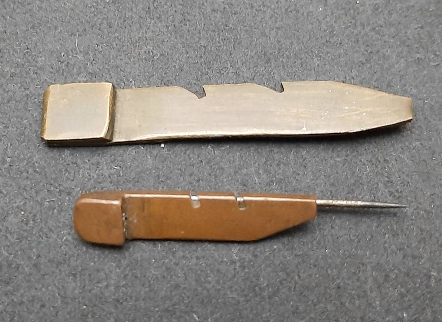 **WW1 : UDF Artillery Shell Trench-Art Tie Pins x2 **