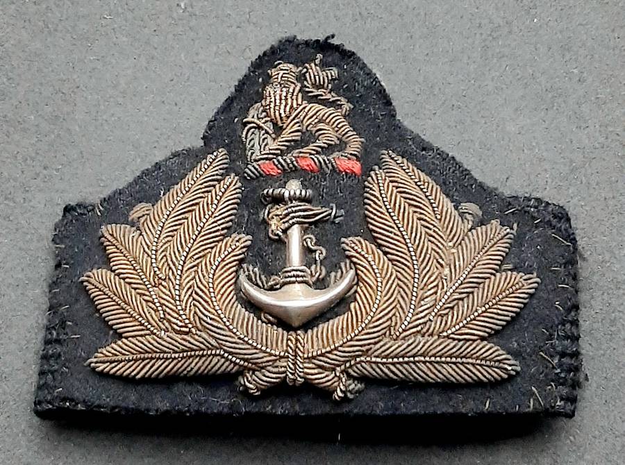 **Border War : 1960s SA Navy Officers Bullion Embroid. Insignia Cap Band (UNISSUED) **
