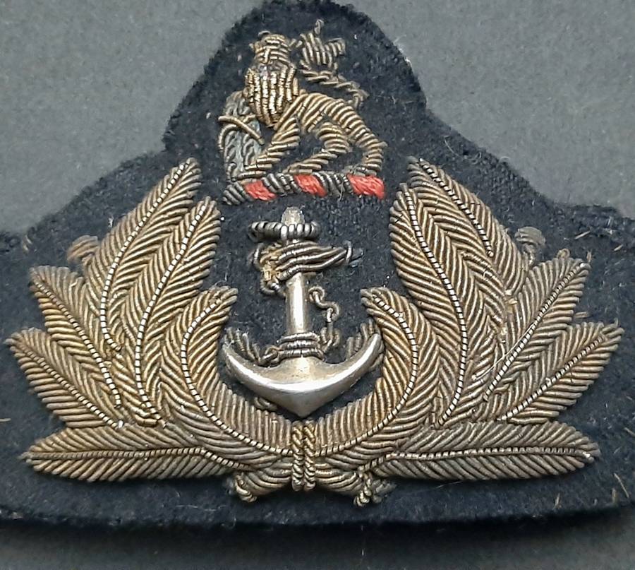 **Border War : 1960s SA Navy Officers Bullion Embroid. Insignia Cap Band (UNISSUED) **