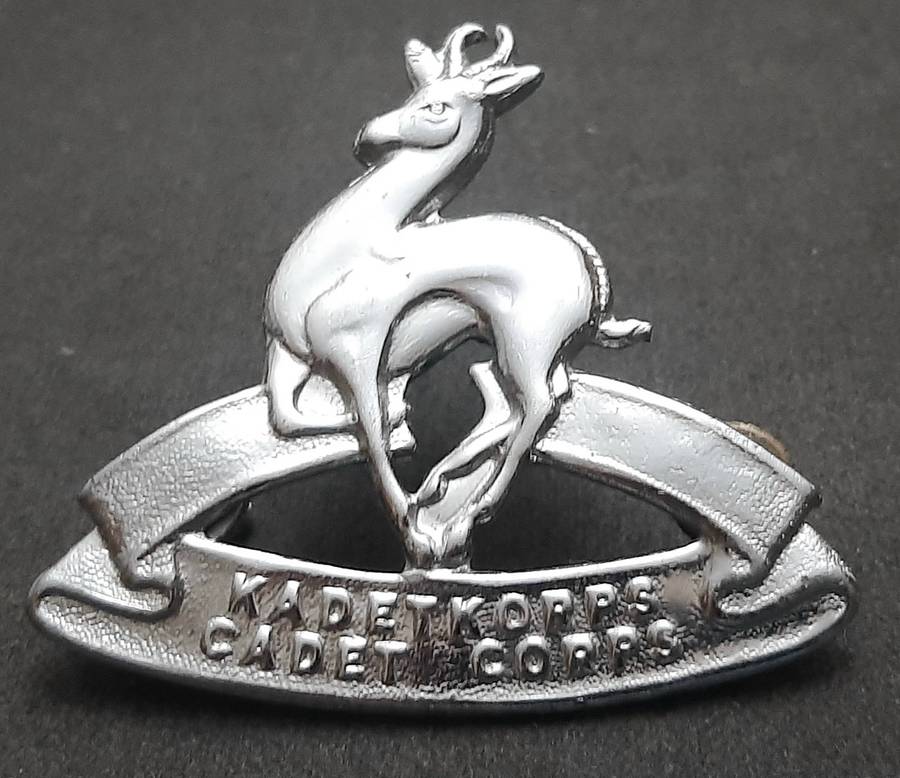 **Border War : 1980s SADF Cadet Corps Beret Badge w/ Pins #2**