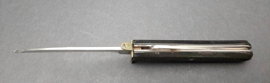 1970s RAF MK3 Pilot's Survival/Release Gravity Knife with Scabbard