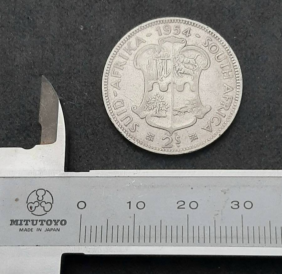 1954 South Africa: QEII .500 Silver 2 Shilling Coin (F/F+).