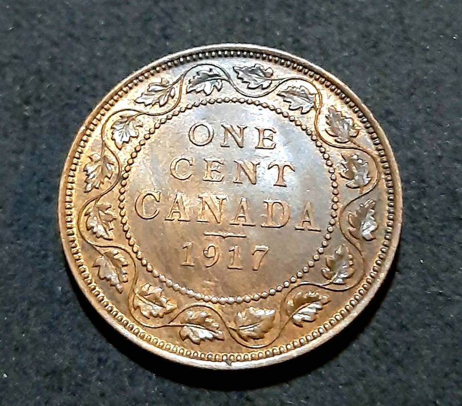 Canada: 1917  KGV Bronze 1 Cent Coin (XF).