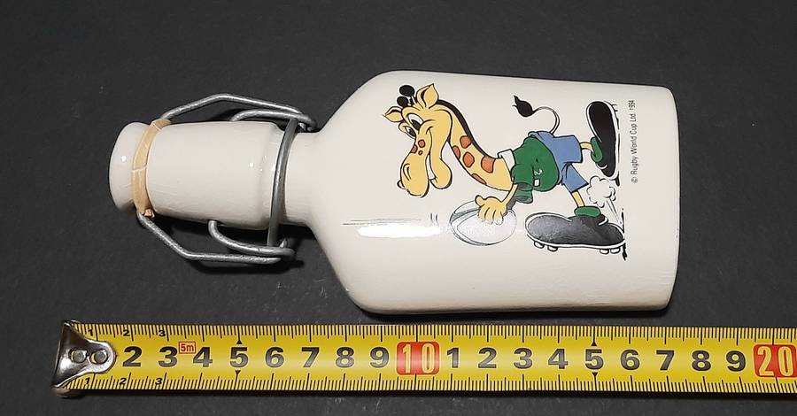 RARE: South Africa 1995 Rugby World Cup 'Ruggles' Ceramic Brandy Decanter w/ Stopper (18cm).