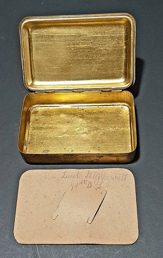 WW1 : Princess Mary Christmas 1914 Tin w/ Cardboard Insert (Att. Officer 1st D.L.I.)