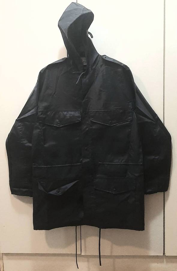 1990s SA Air Force: UNISSUED Blue Fielddress 'Bluetria' Rain Coat w/ Fittings (Medium/Large).