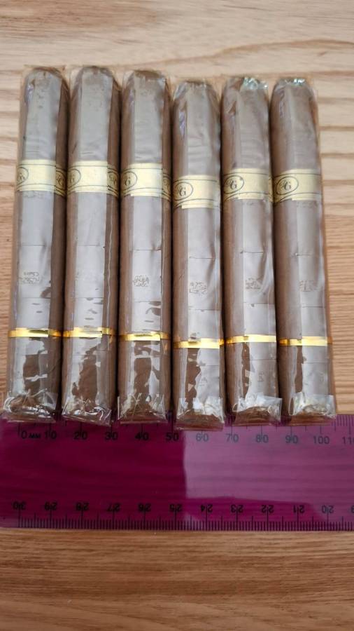 Six Dux George Campara Cigars Sealed in Good Condition