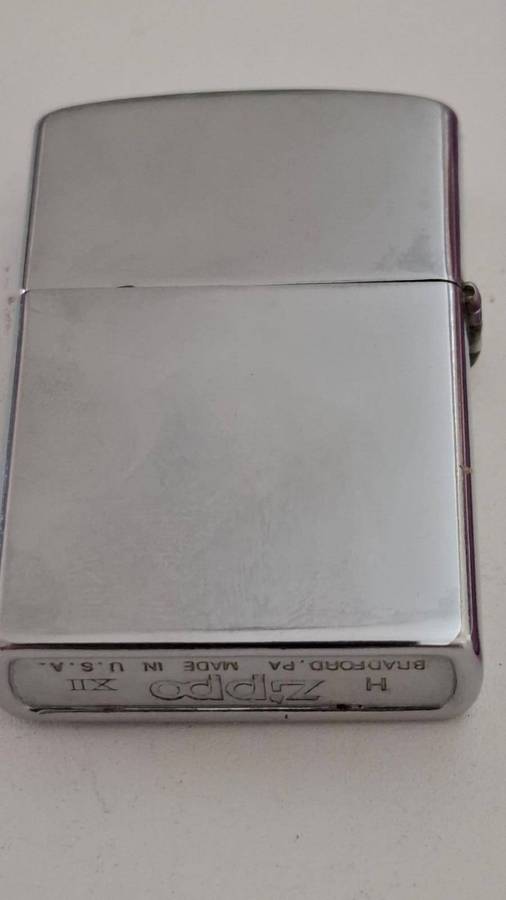 Stunning Zippo Lighter Branford PA made in USA in Excellent Condition