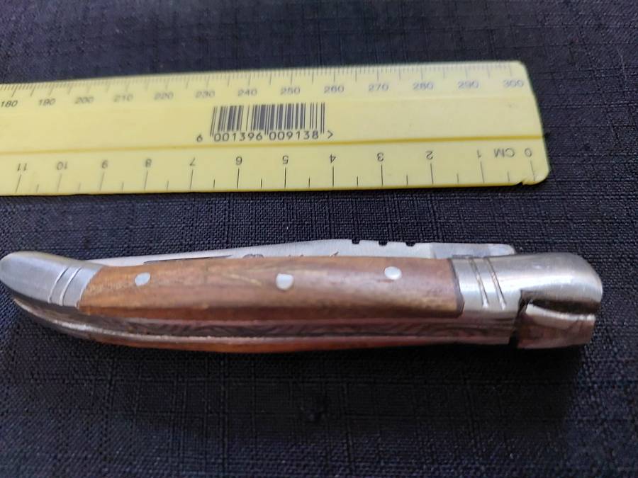Fantastic Vintage `Pradel Auvergne` - (1421) Folding Knife With Wooden Handle - Good Condition