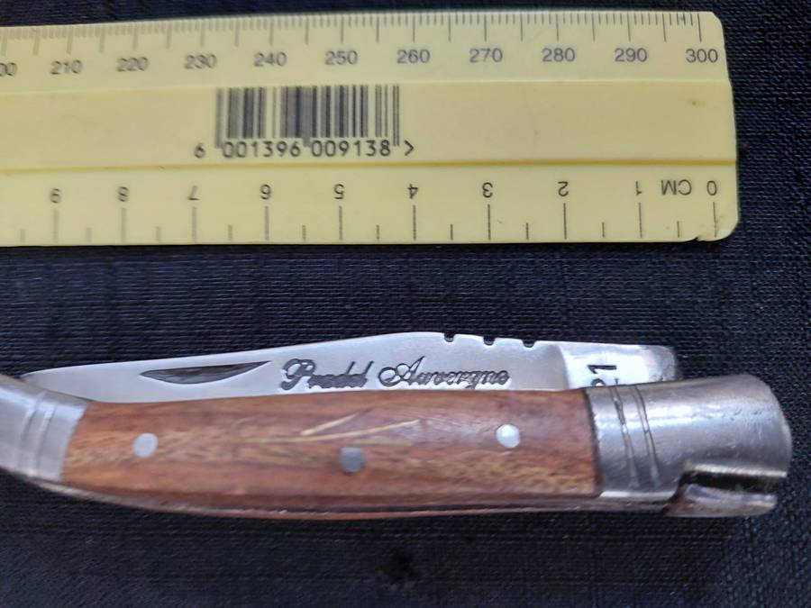 Fantastic Vintage `Pradel Auvergne` - (1421) Folding Knife With Wooden Handle - Good Condition