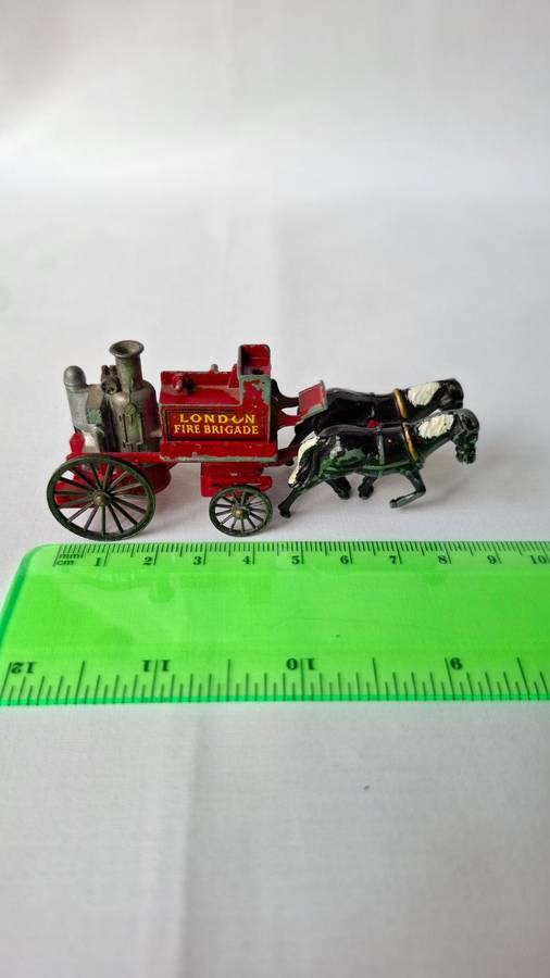Vintage Lesney Diecast Londen Fire Brigade model - Well Played Condition