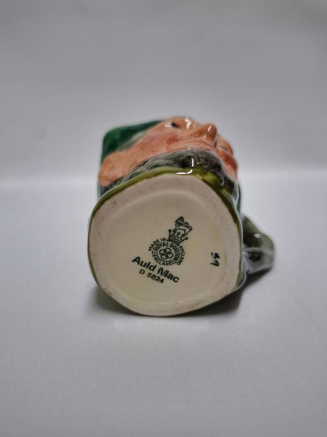 Royal Doulton Small Toby Jug "Auld Mac" D. 5824 - Excellent Condition