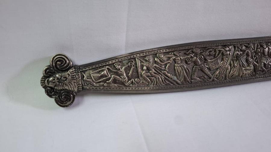 Stunning Vintage Decorative Silver Mounted Dagger in Sheath - Excellent Condition