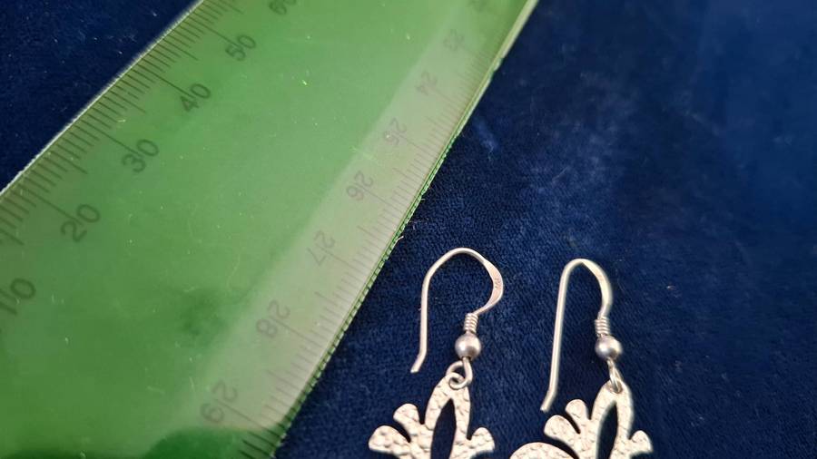 Stunning Set of Statement 925 Silver Earings (3.8 grams) in Great Condition and Clearly Marked
