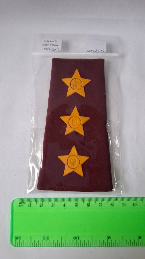 SADF - Single SAMS Captain Shoulder Rank Slide - In Excellent Condition