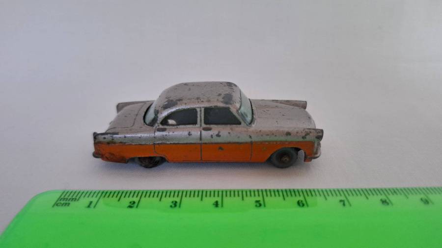 Vintage Lesney Diecast No. 33 Ford Zodiac - Well Played Condition