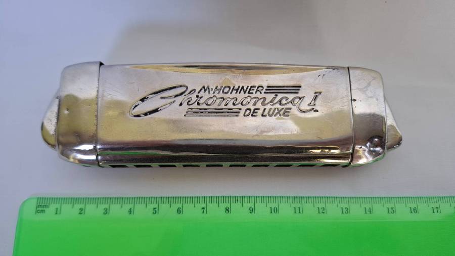 Stunning Vintage 10 hole M. Hohner Chromonica I De Luxe Harmonica- key of C (a'440)