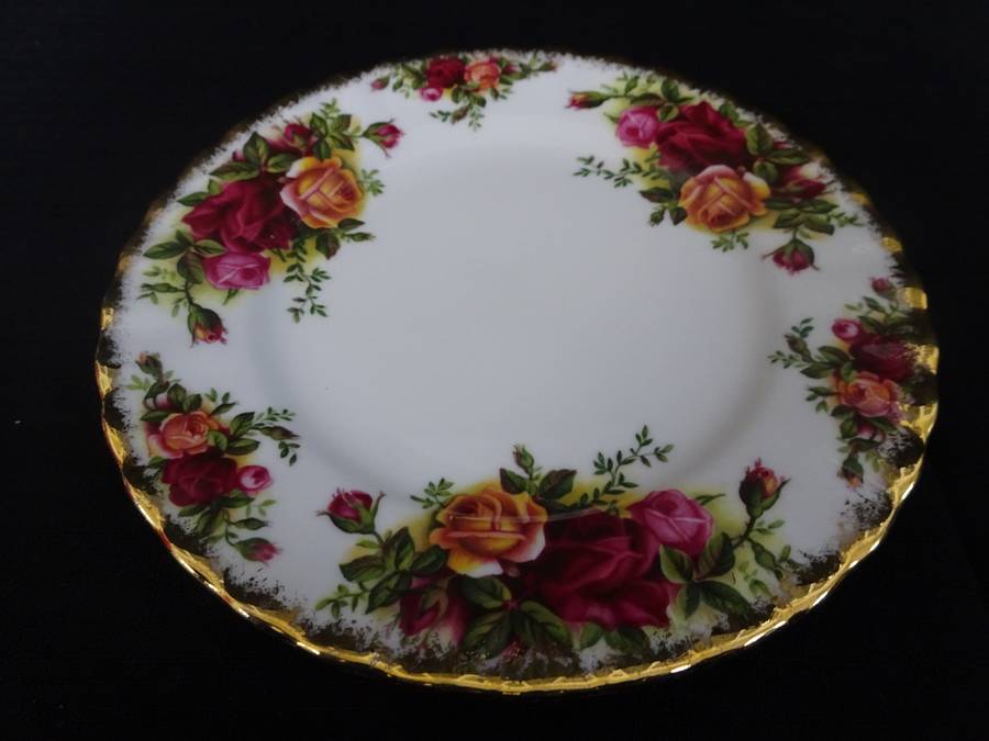 Three Beautiful Vintage Royal Albert "Old Country Roses"-Bone China Side Plate Dishes (BIDDING ONE)