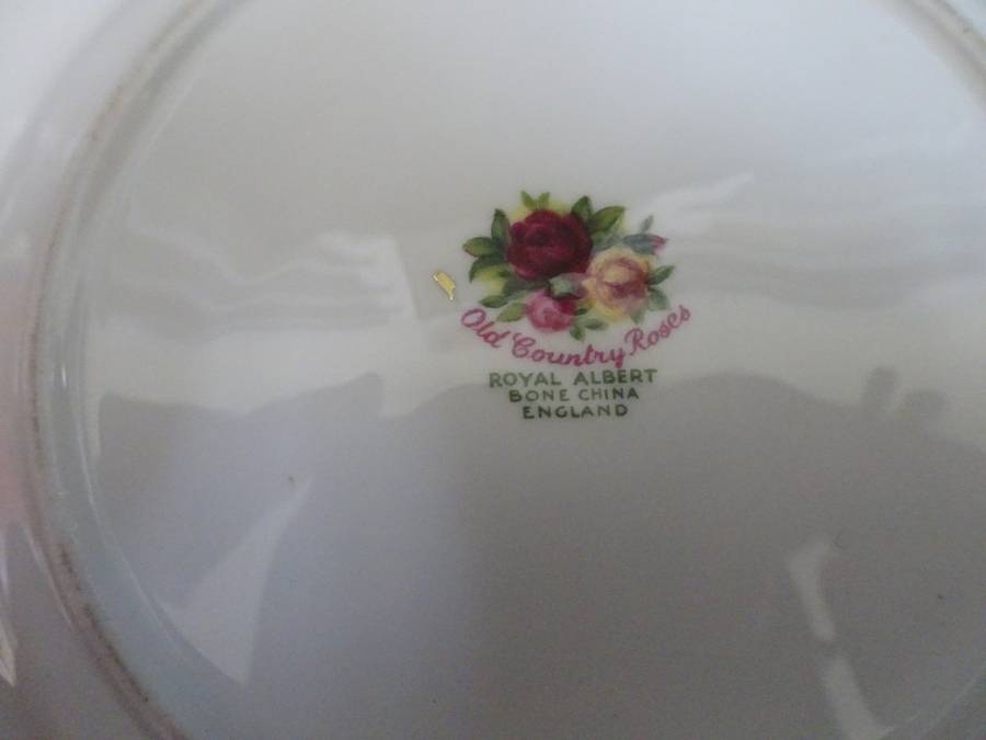 Three Beautiful Vintage Royal Albert "Old Country Roses"-Bone China Side Plate Dishes (BIDDING ONE)