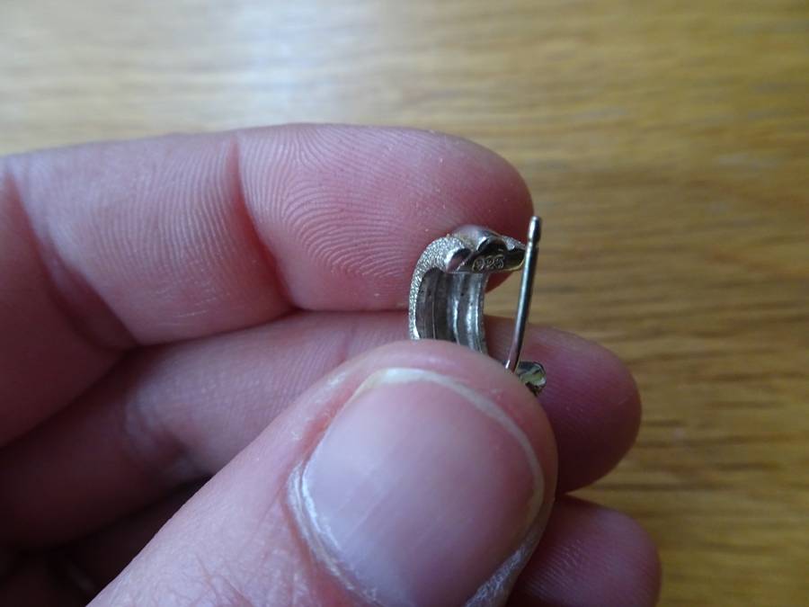 Lovely Set Of Sterling Silver Hoop Stone Earrings - Clearly Marked 925 - 4.6 Grams - No Butterflies