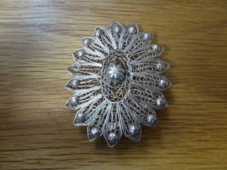 Lovely 800 Silver Vintage Filigree Cannitelli Design Pin Brooch - 13 Gram - See Description