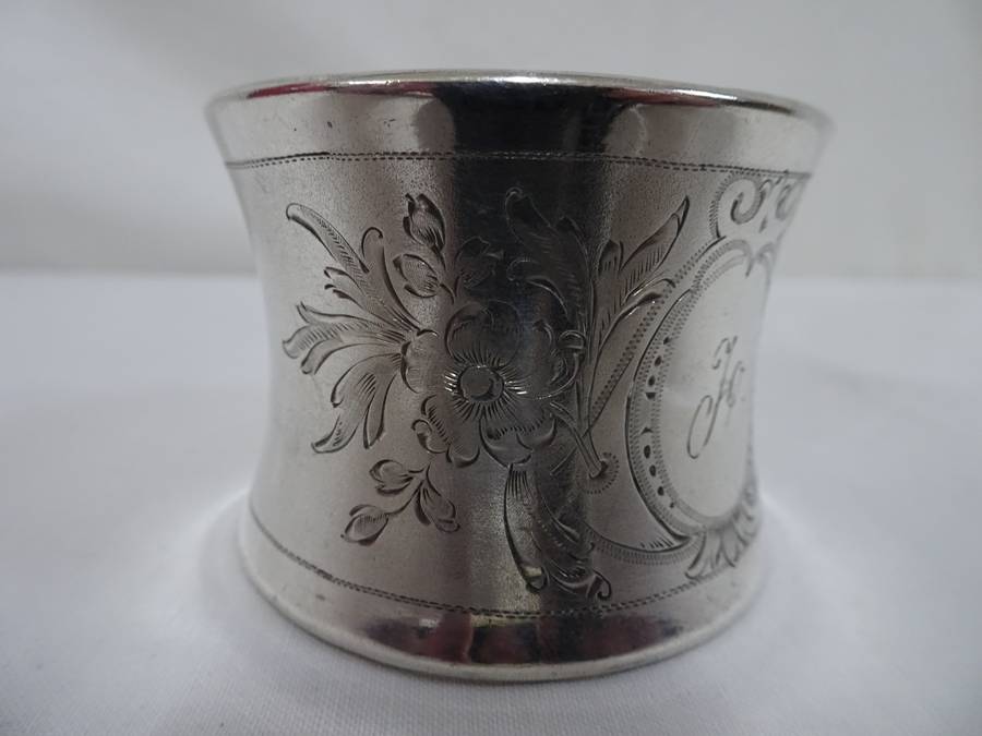 Beautiful Antique Silver 800 Napkin Ring Holder - Clearly Marked 800 - 20.9 Grams