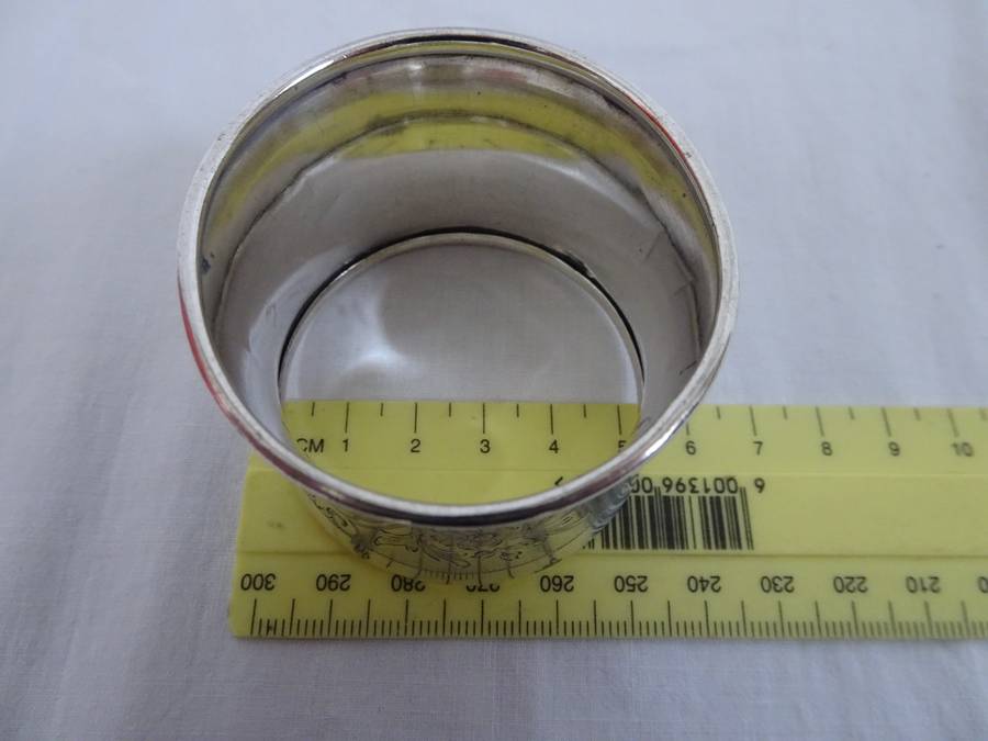 Beautiful Antique Silver 800 Napkin Ring Holder - Clearly Marked 800 - 20.9 Grams