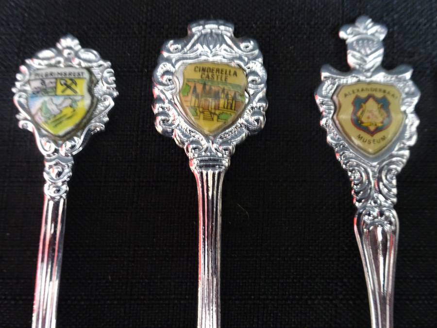 Vintage Joblot Of Twenty Interesting Teaspoons - See My Description