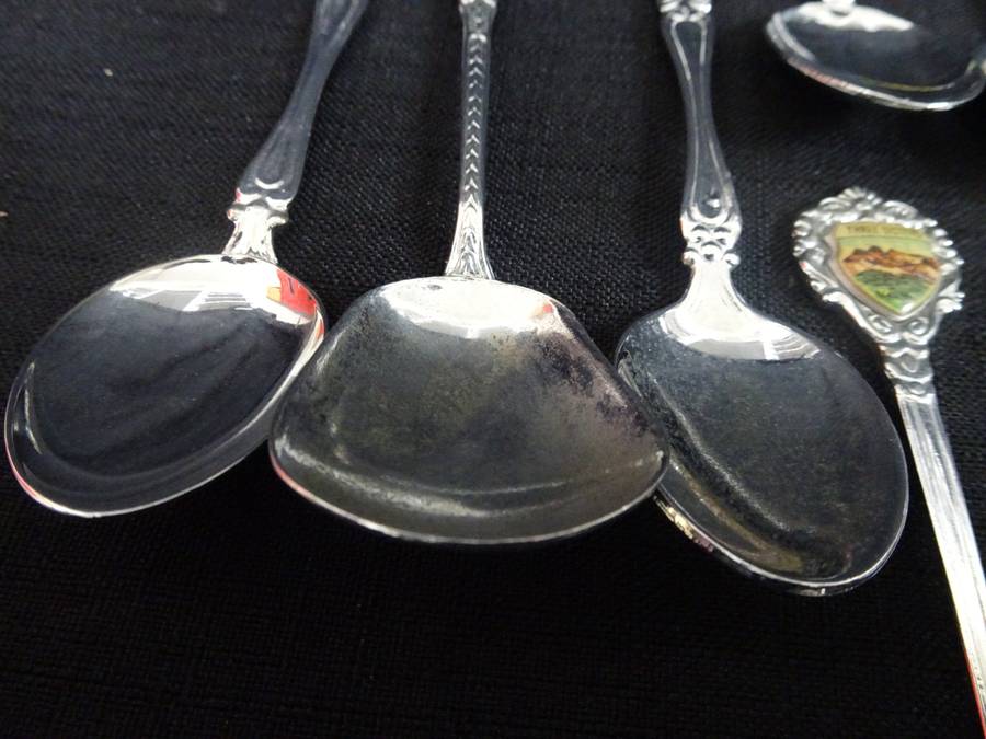 Vintage Joblot Of Twenty Interesting Teaspoons - See My Description