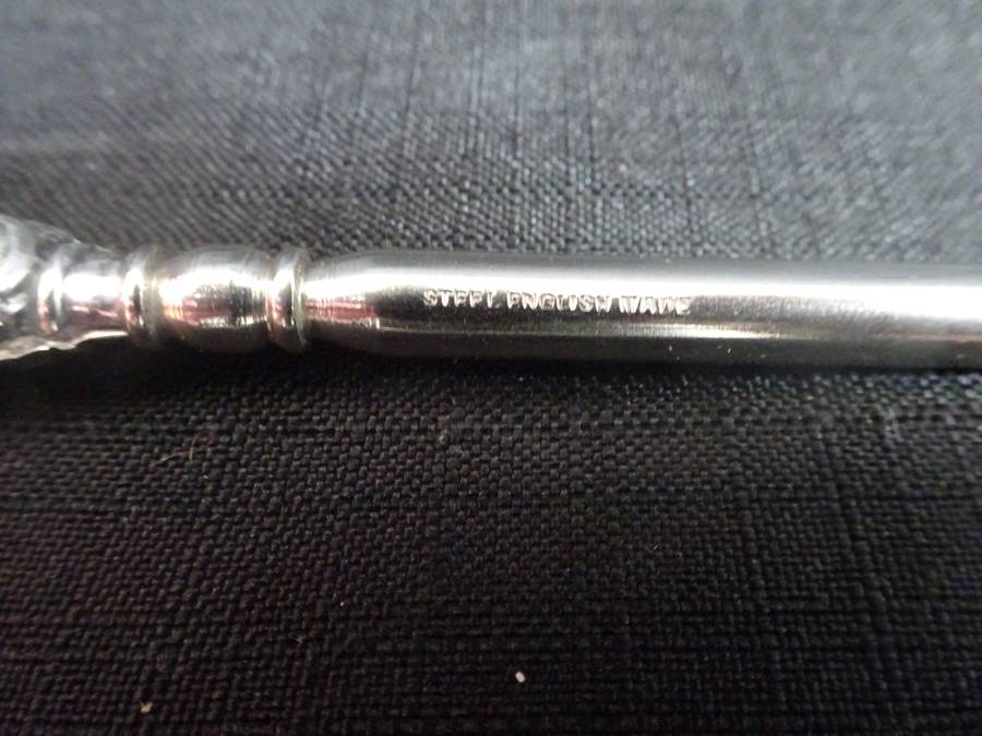 Stunning Hallmarked Sterling Silver Button Hook - 24cm Long - See Description - (Total W 55 Gram)