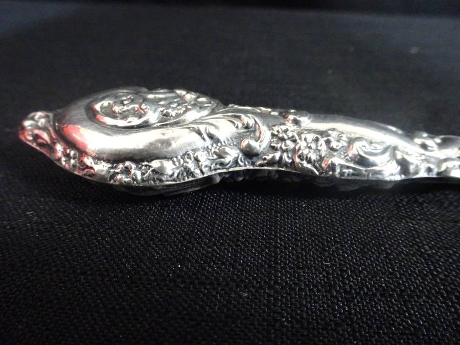 Stunning Hallmarked Sterling Silver Button Hook - 24cm Long - See Description - (Total W 55 Gram)