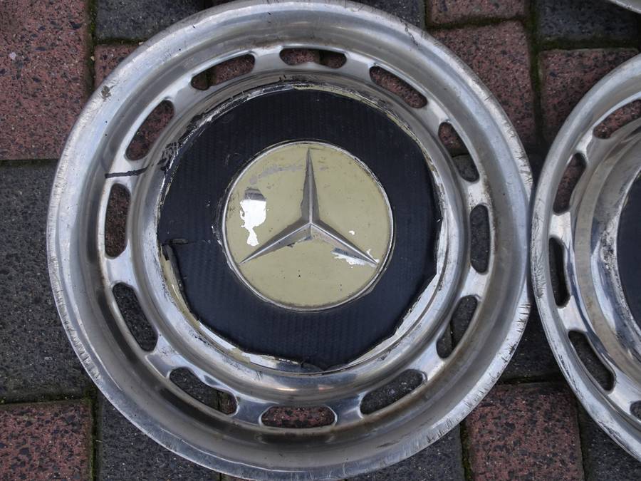 Collection Of Fifthteen Mercedes Benz Wheel Trimmings - In Secondhand Condition (View Images)
