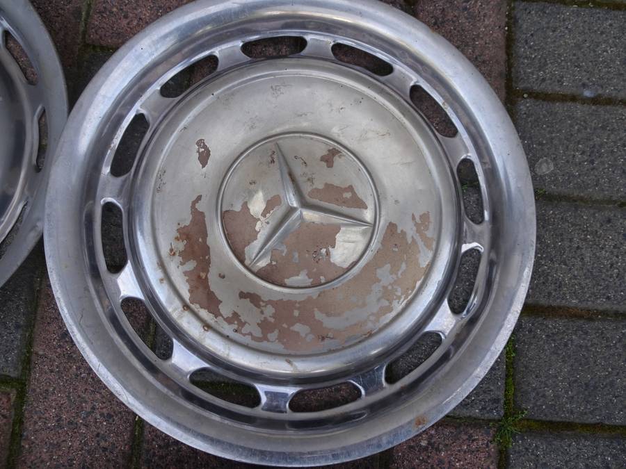 Collection Of Fifthteen Mercedes Benz Wheel Trimmings - In Secondhand Condition (View Images)