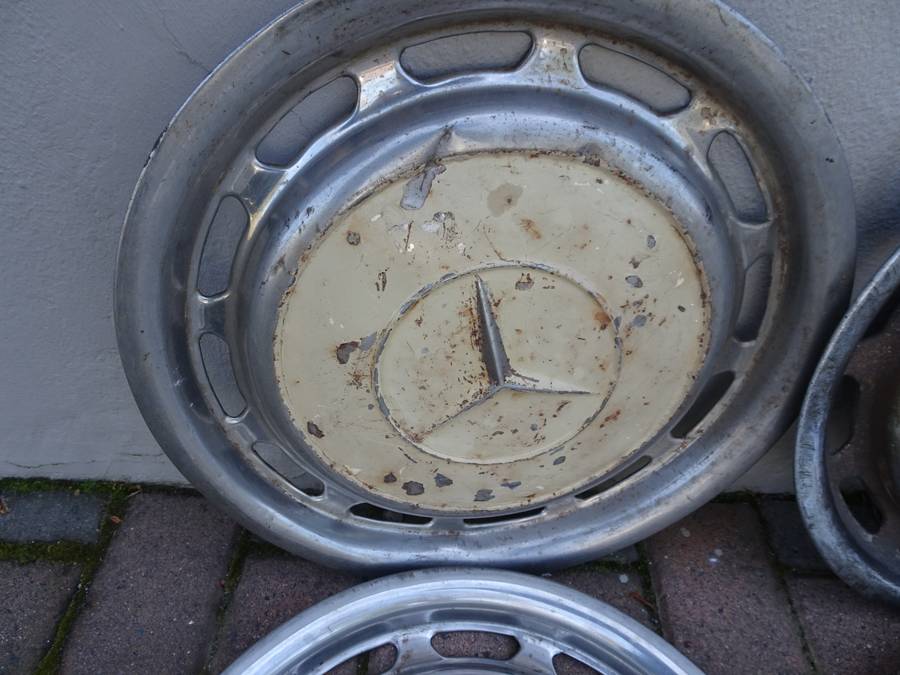 Collection Of Fifthteen Mercedes Benz Wheel Trimmings - In Secondhand Condition (View Images)