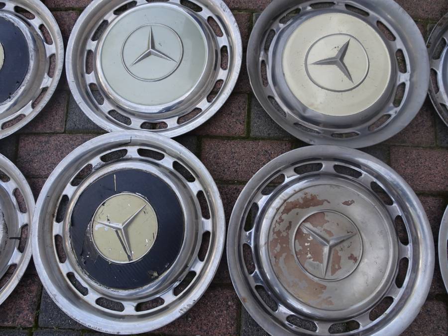 Collection Of Fifthteen Mercedes Benz Wheel Trimmings - In Secondhand Condition (View Images)