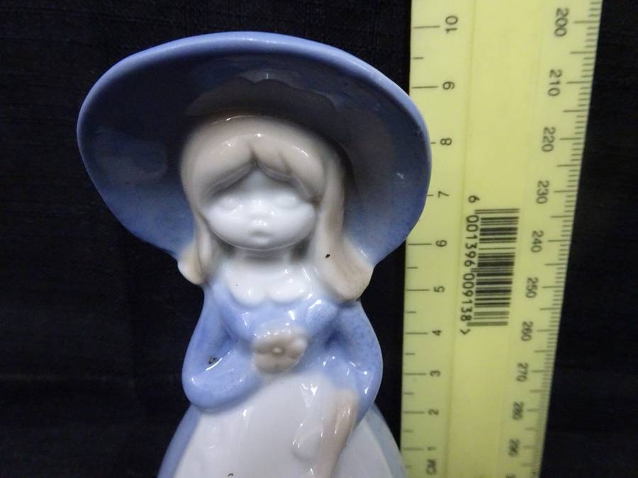 Stunning Vintage Girl Blue & White Holding A Parasol Porcelain Bell - In Good Condition