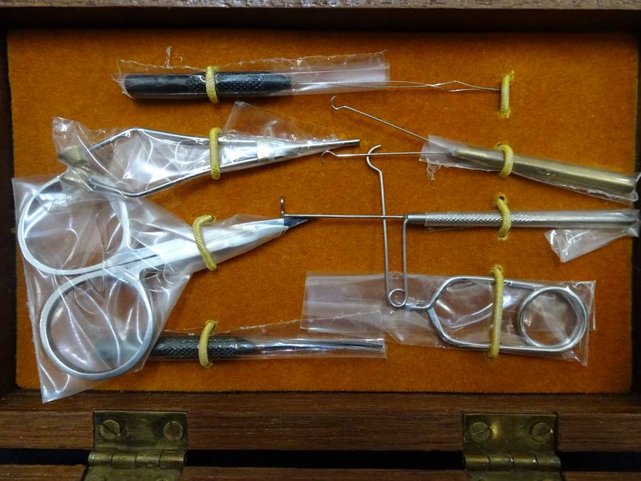 Stunning Vintage Sunrise Royal Coachman Fly Fishing Tying Kit  - Excellent Condition