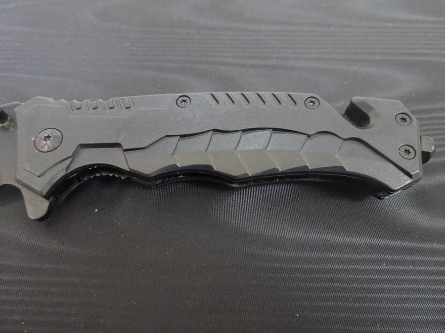 Stunning Black Unbranded Chinese Folding Knife With Glass Breaker And Belt Cutter - Good Condition