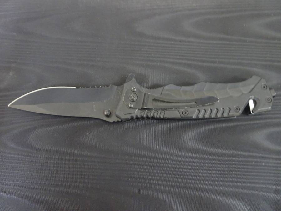 Stunning Black Unbranded Chinese Folding Knife With Glass Breaker And Belt Cutter - Good Condition
