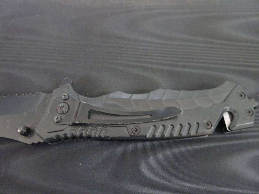 Stunning Black Unbranded Chinese Folding Knife With Glass Breaker And Belt Cutter - Good Condition