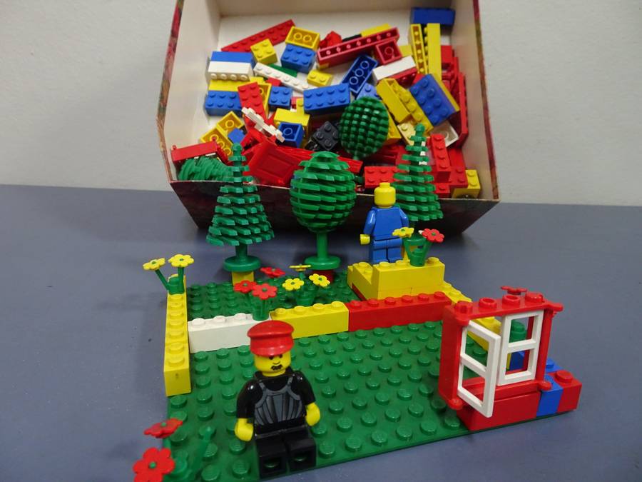 Vintage Collection Of Lego For The Kids - In Good Condition